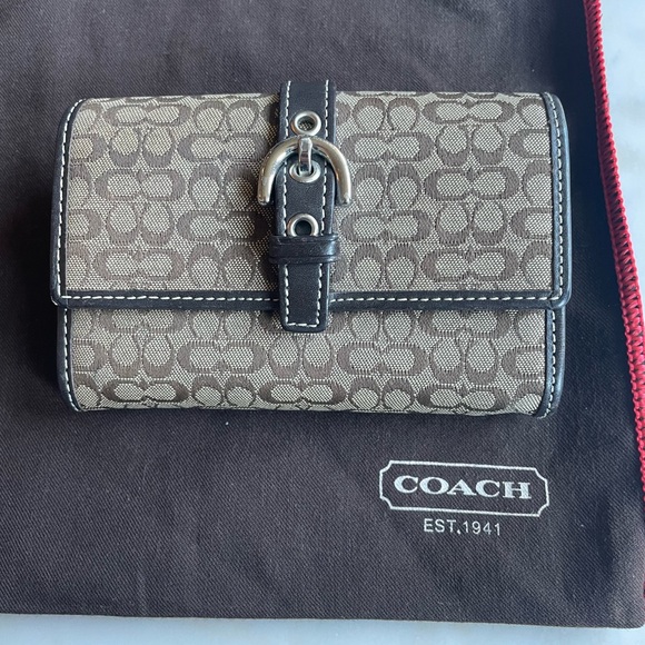 Coach Hamptons Mini Wallet, Classic Brown, Leather & Signature Canvas - Picture 2 of 9